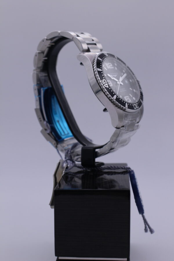 Longines Hydroconquest 44 – Bild 5